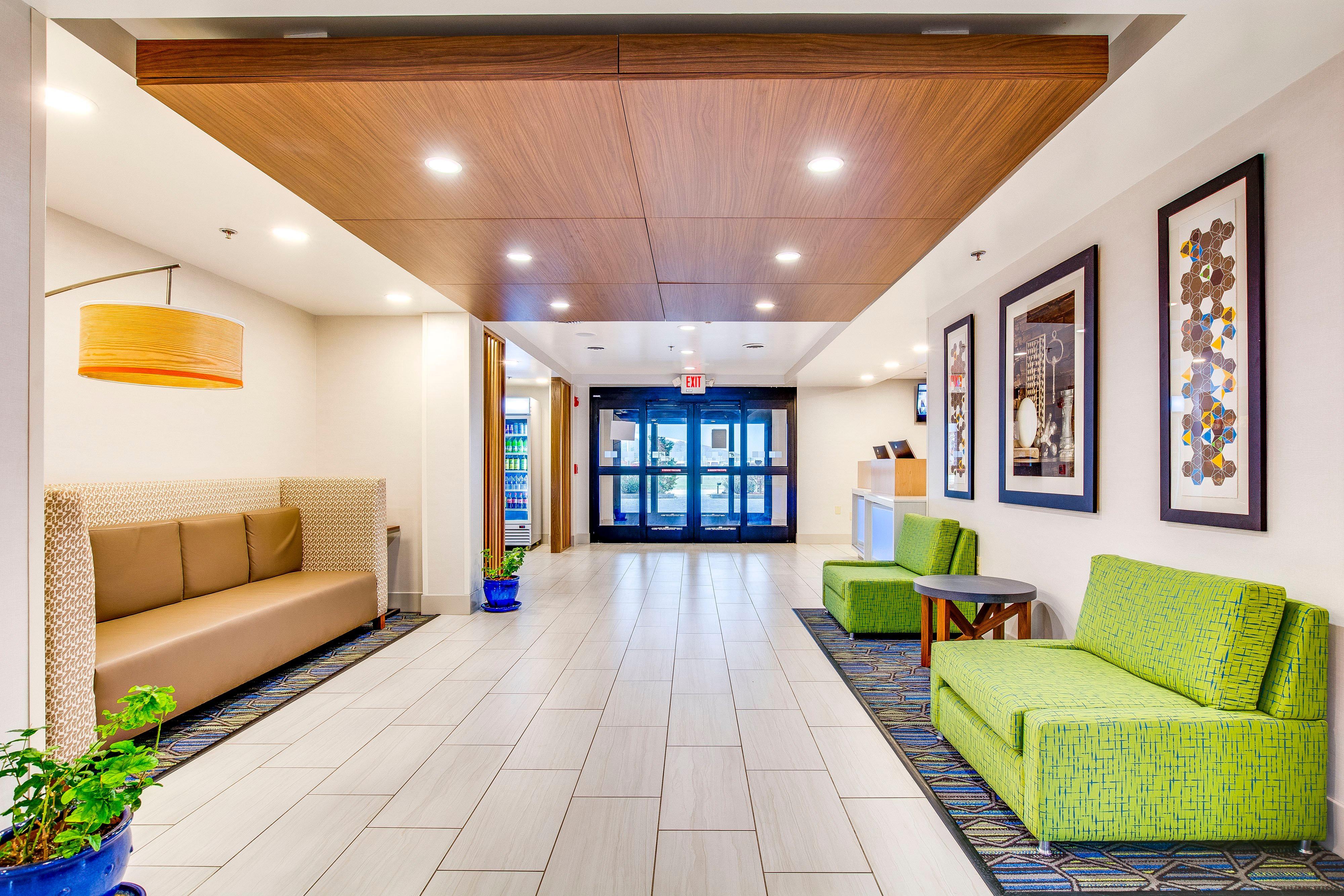 Holiday Inn Express Vincennes Esterno foto