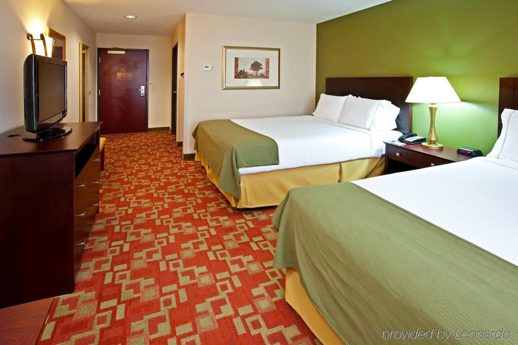 Holiday Inn Express Vincennes Esterno foto